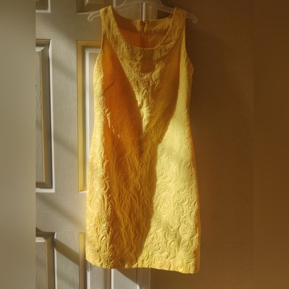 Vintage Yellow 1960s Floral Retro Mod Sheath Dress Medium 🌼🌼